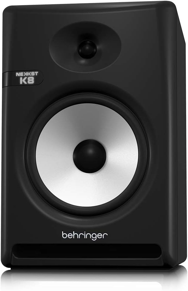 Par de monitores de estudio Behringer K8 de 8 pulgadas autoamplificados
