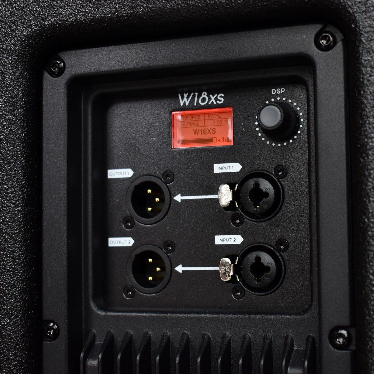 Subwoofer activo Vento W18XS de 18 pulgadas
