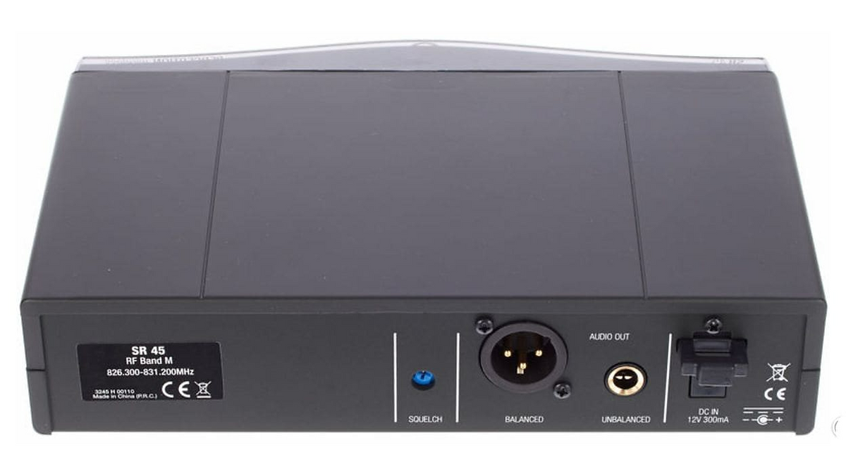 Sistema inalámbrico AKG Perception Wireless 45 Presenter Set con micrófono de solapa