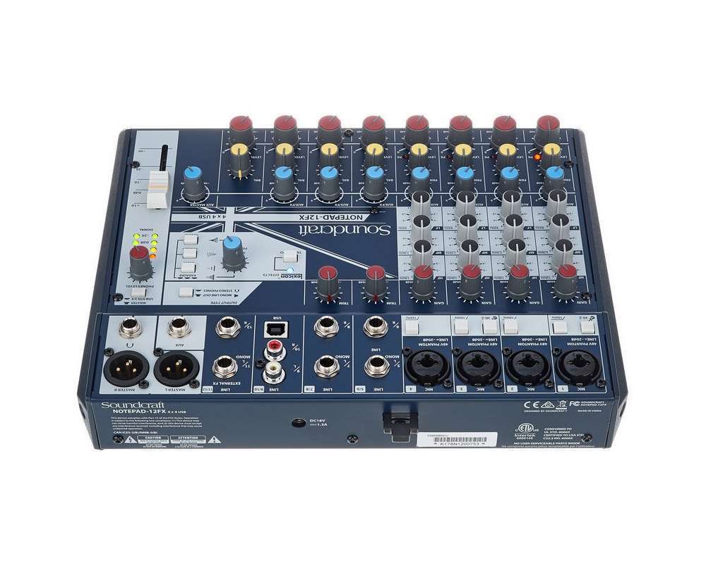 Consola análoga Soundcraft Notepad-12FX de 12 canales con USB