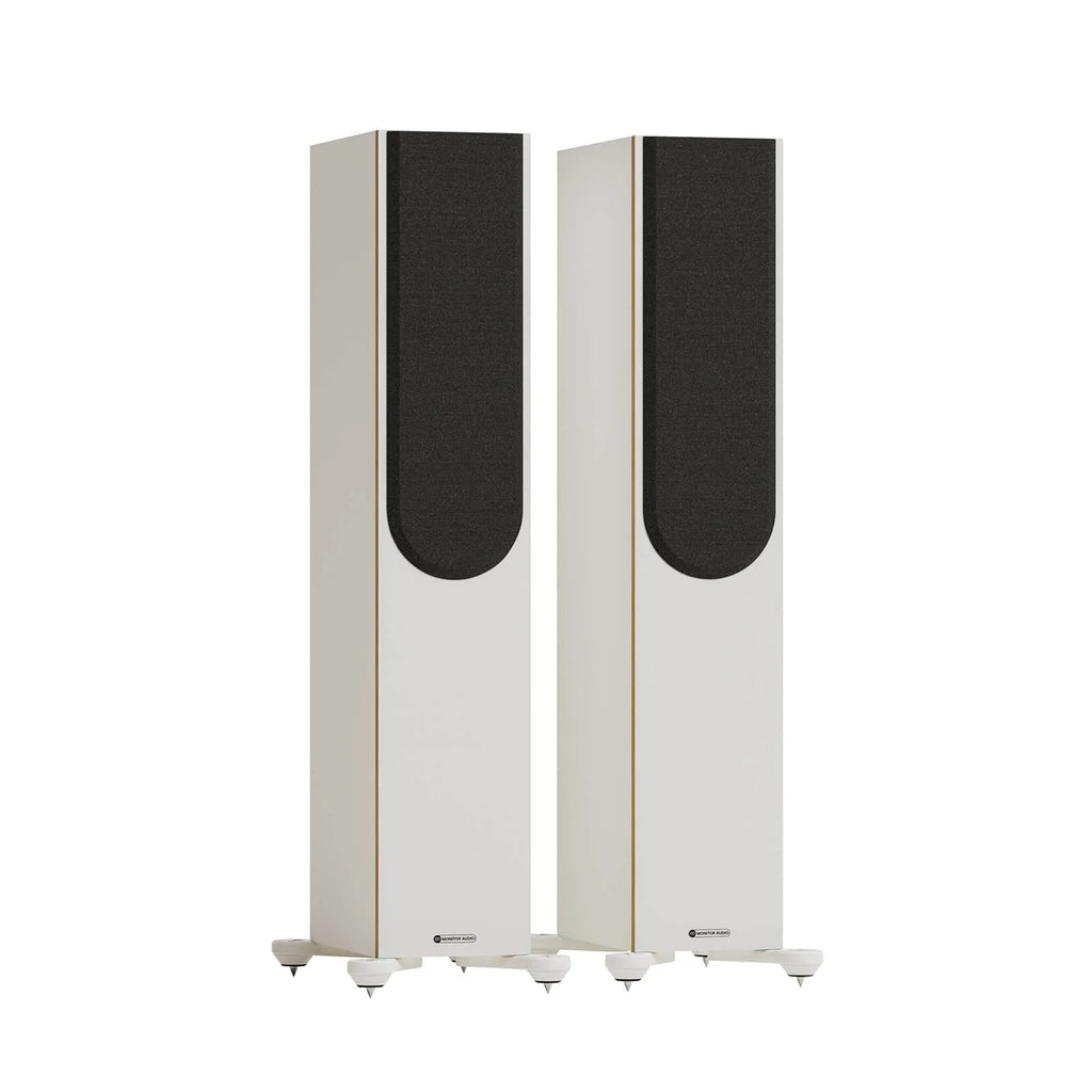 Par de parlantes HiFi de piso Monitor Audio Bronze 300 en acabado Urban Grey