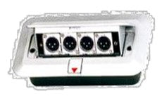 Soundking CESKAJ310 Panel de empotrar con tapa reclinable 4 XLR hembra